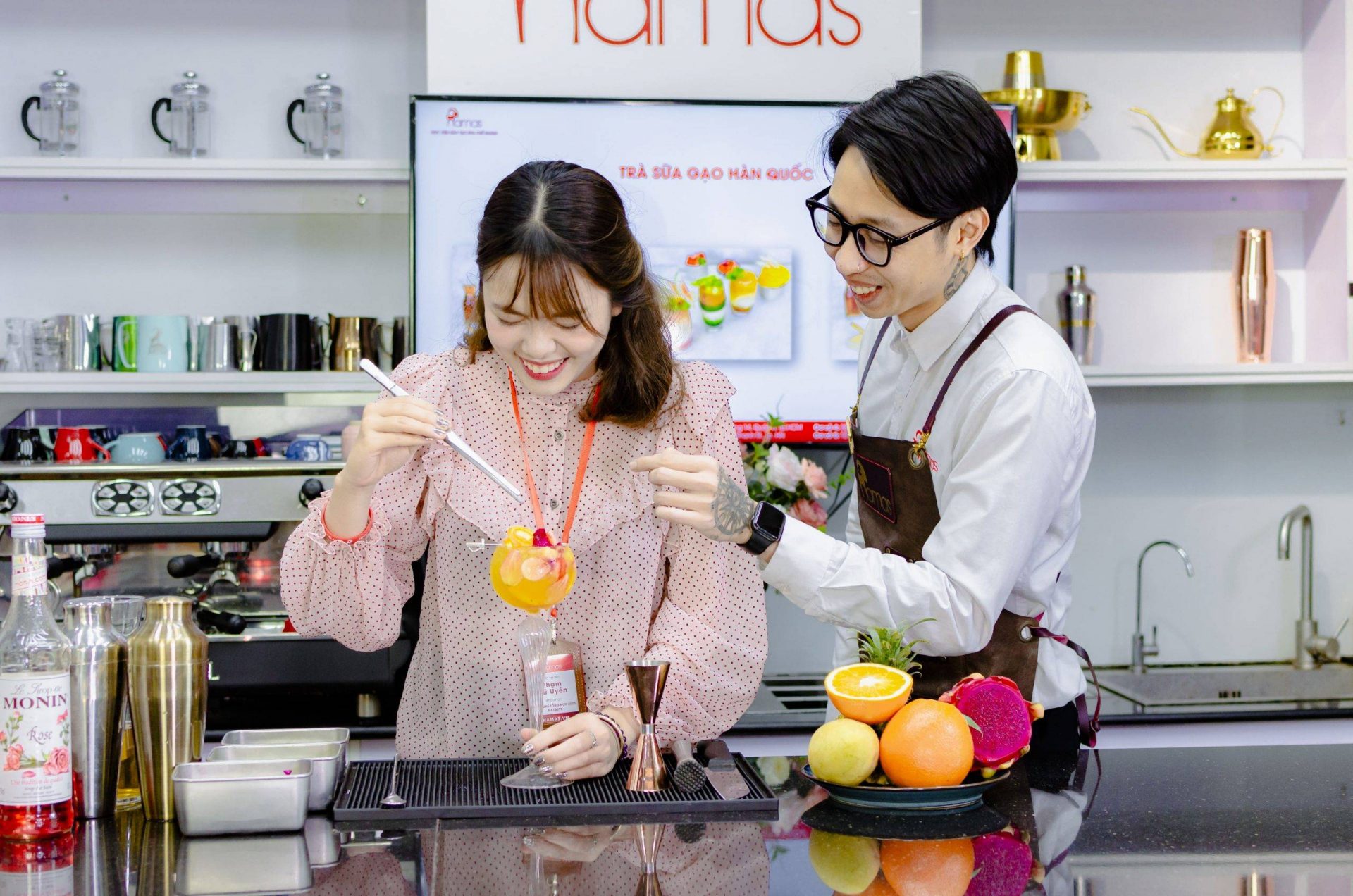 Nên học pha chế đồ uống ở đâu? 10 trung tâm uy tín tại Việt Nam - Học Viện Đào Tạo Namas