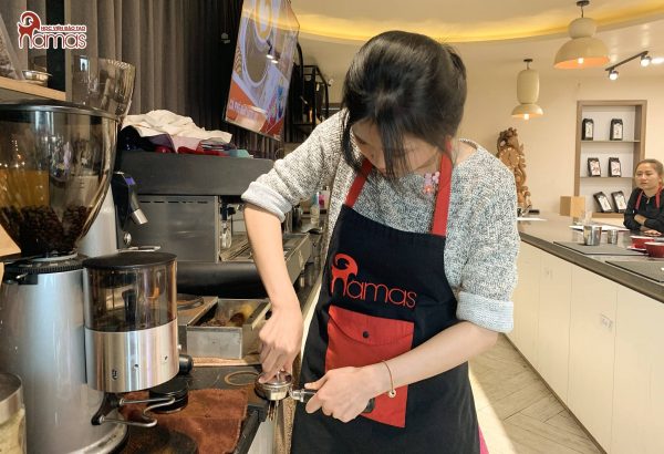 hoc-phi-khoa-hoc-pha-che