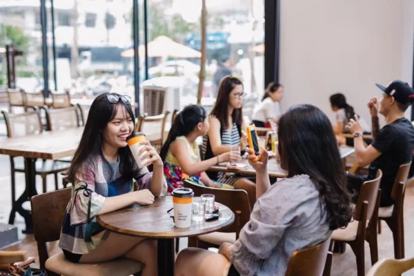 Khach Hang Muc Tieu Cafe 2