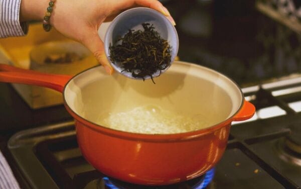 Lựa Chọn Loại Trà Nào Phù Hợp Để Pha Trà Sữa Đậm Vị? 6 Tra Dam Vi 7