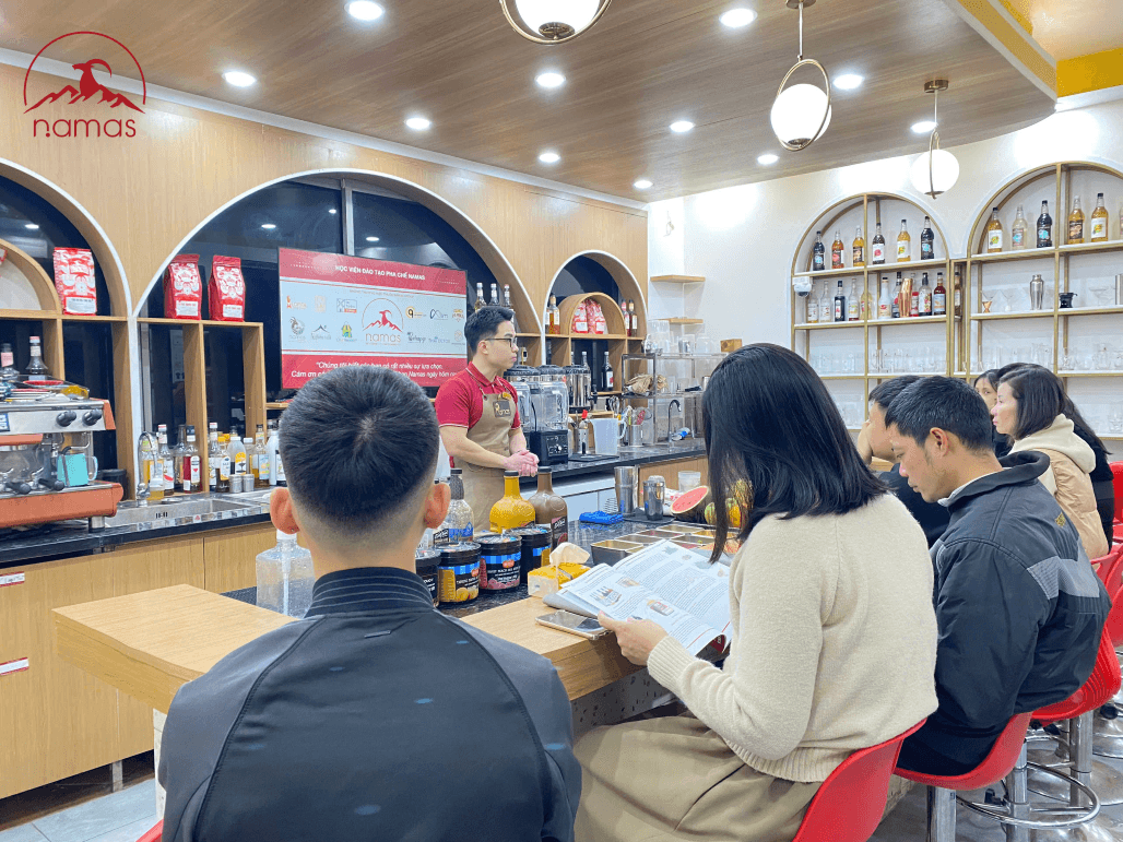 KHAI GIẢNG KHÓA HỌC PHA CHẾ KINH DOANH TẠI NAMAS 2 1