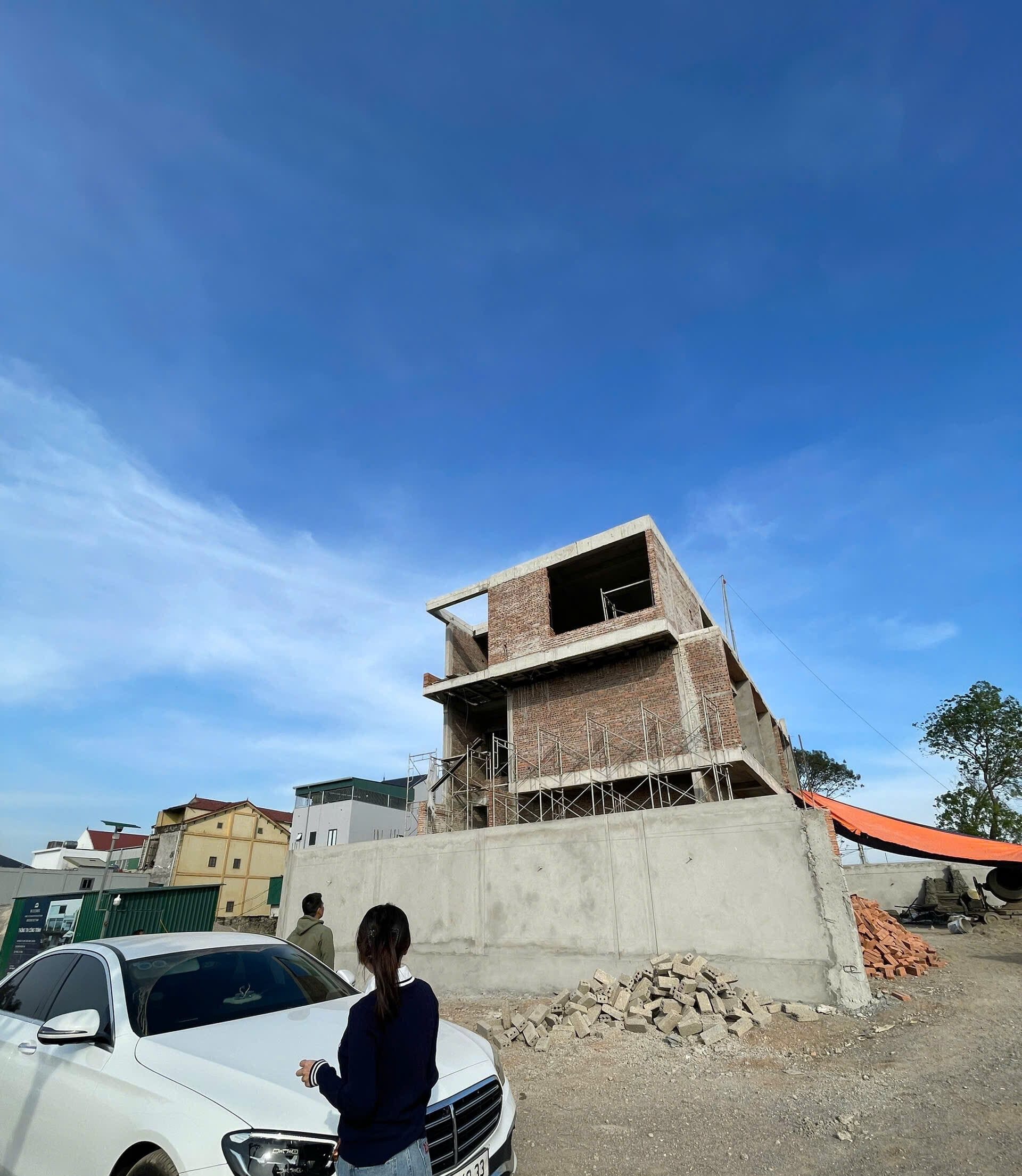 4cb9e27d 75b8 4cbe 86f1 90d4528b9573