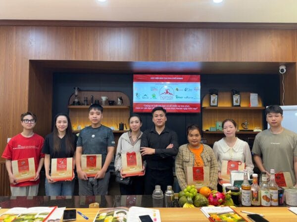 644674188 1347086950778749 1962705673576705762 N