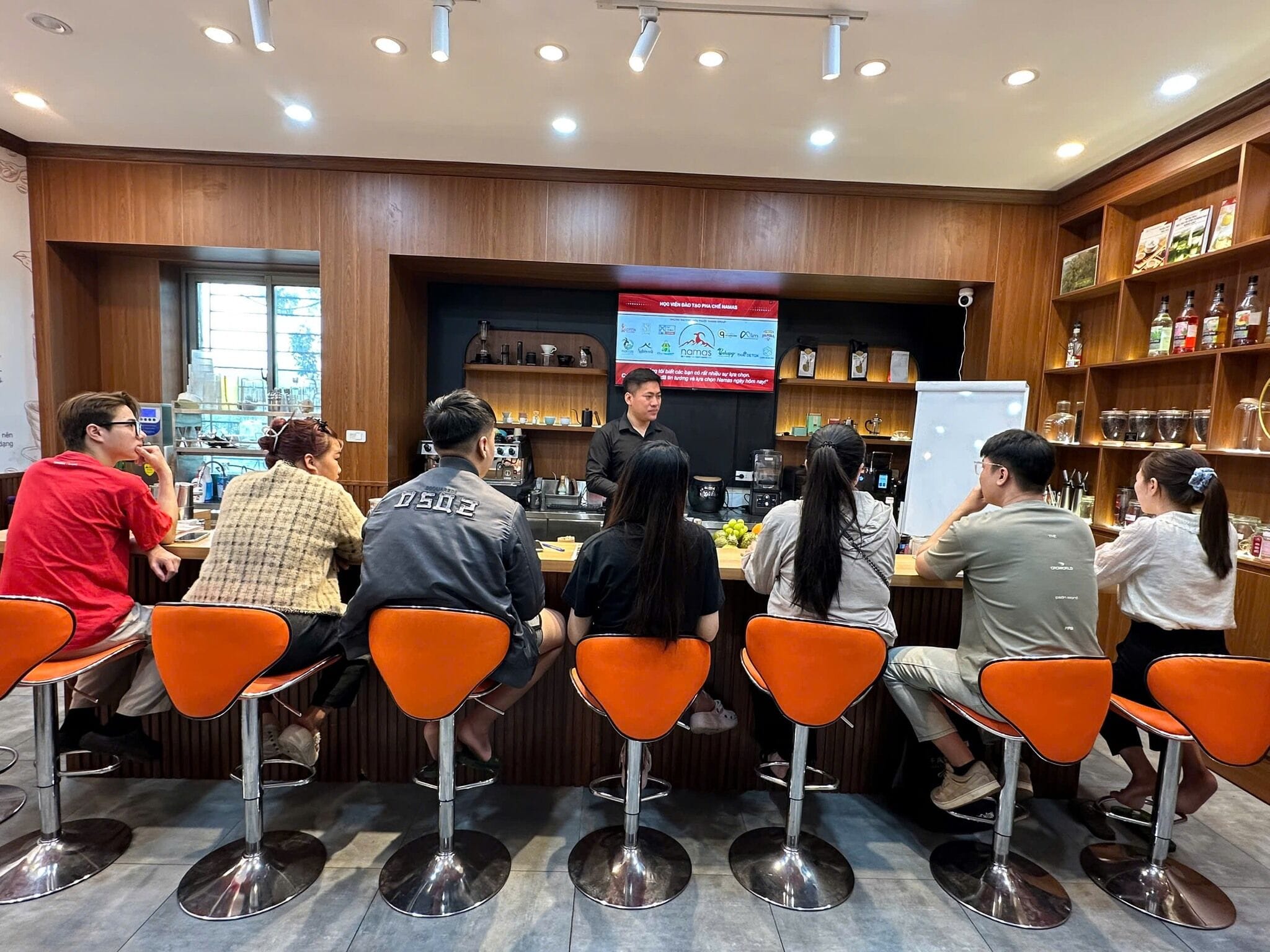 Khai giảng khóa học pha chế kinh doanh – Khởi đầu năm mới Bính Ngọ tại NAMAS 8 644952338 1347086960778748 3037472164148205734 N